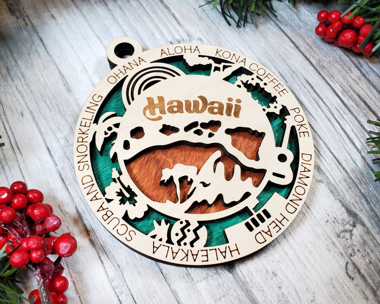 Hawaii Round Ornament - KJW