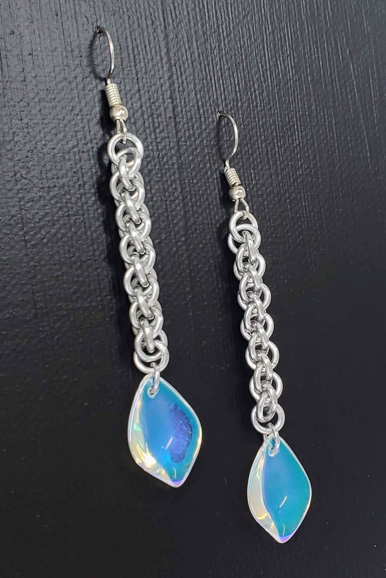 Z - JPL Earrings with Leaf - TTC