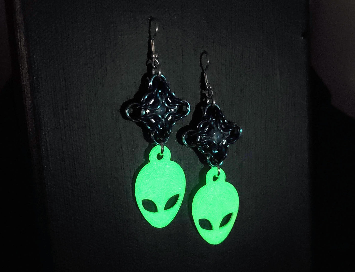 Z - Out Of This World Earrings - TTC