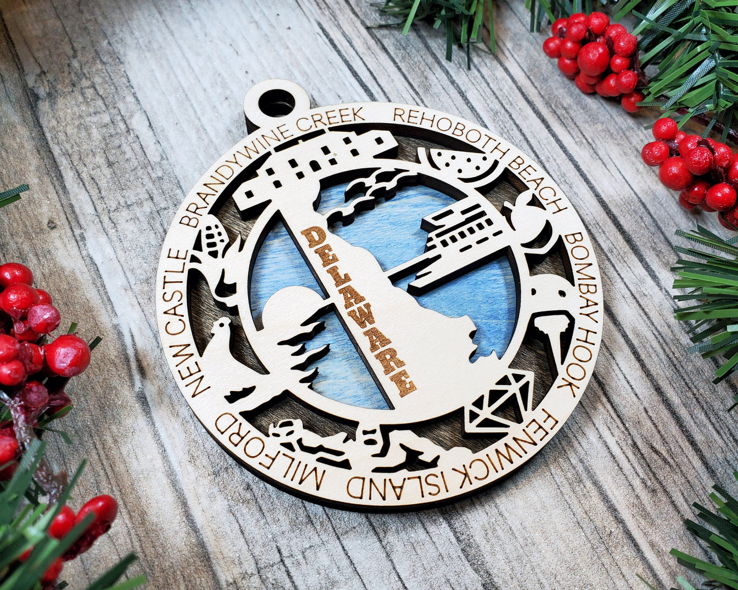 Delaware Round Ornament - KJW