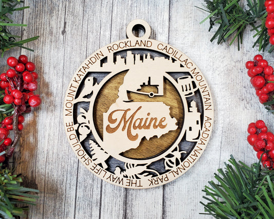 Maine Round Ornament - KJW