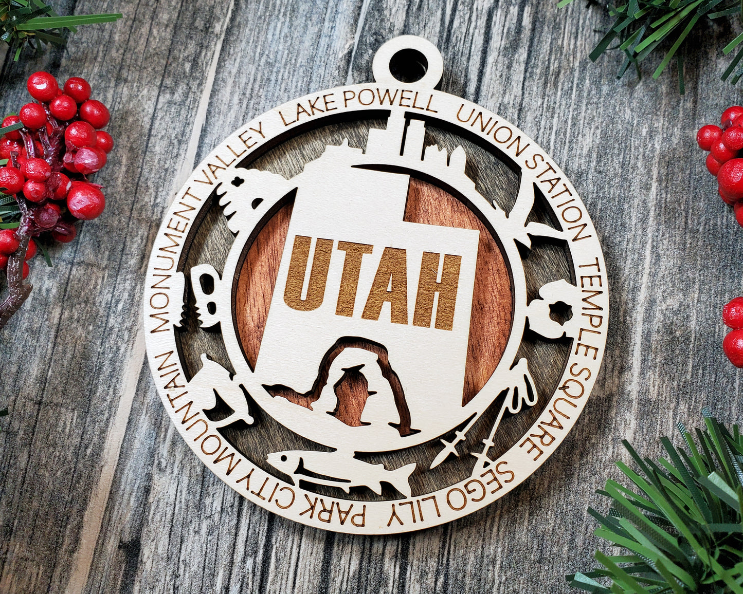 Utah Round Ornament - KJW