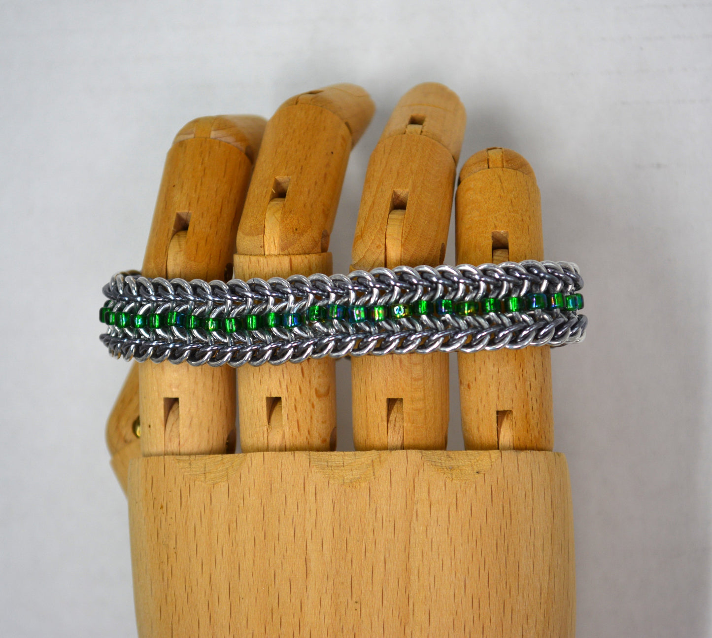 Z - Green Beaded Alligator Bracelet - TTC