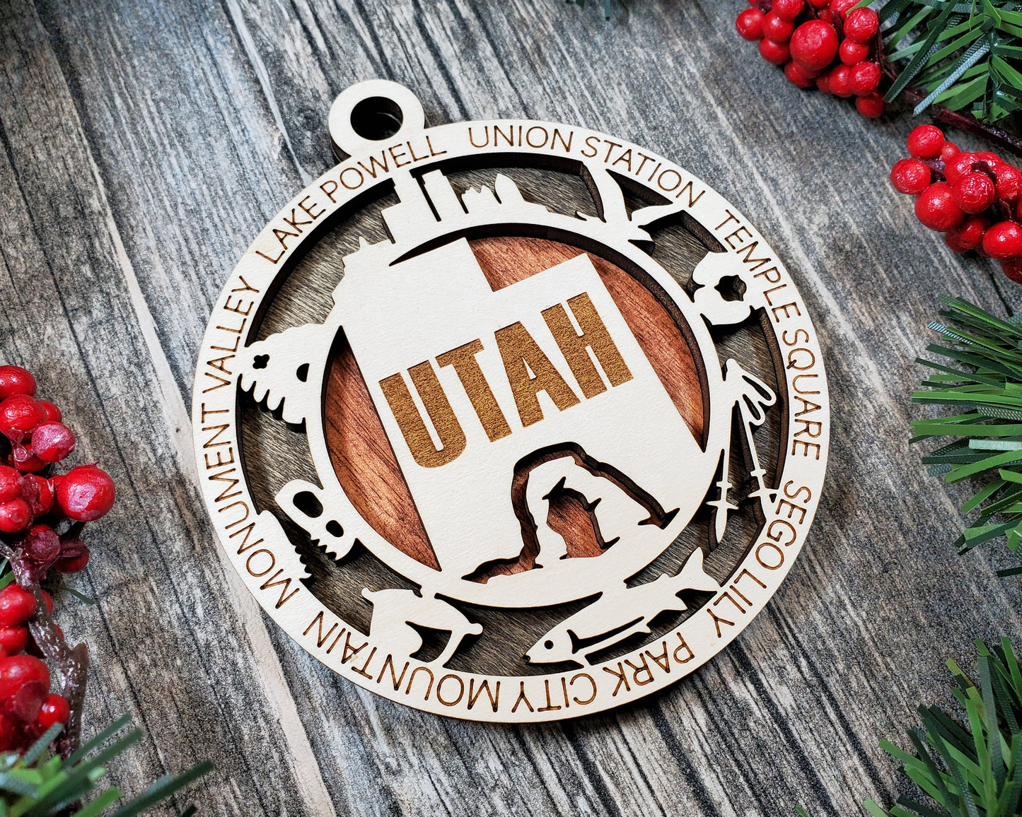 Utah Round Ornament - KJW